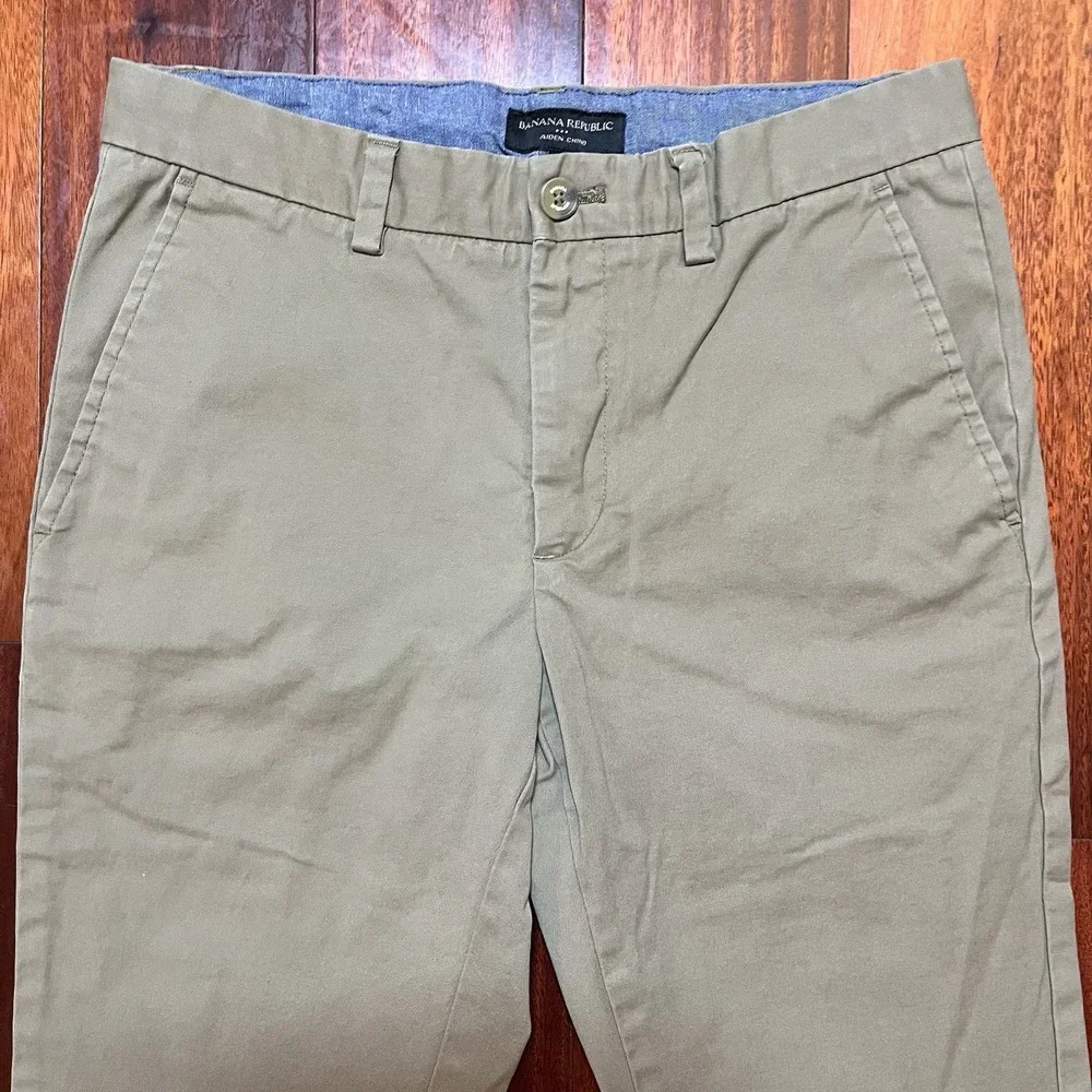 Banana Republic Pants Mens 30x30 Fits 31x28 Tan Aiden Chino Stretch Preppy EUC